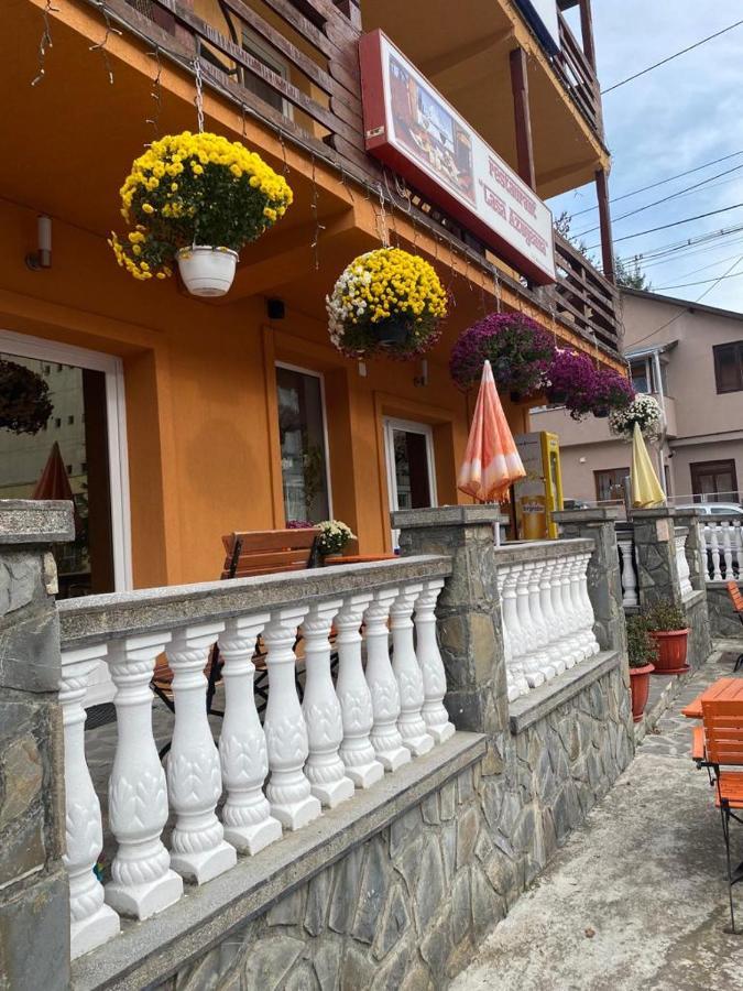 阿祖加纳旅馆酒店 外观 照片